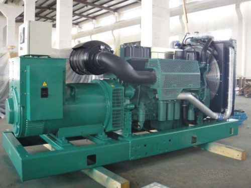 昌宁便携静音：租赁无声发电机组，便携式解决能源需求